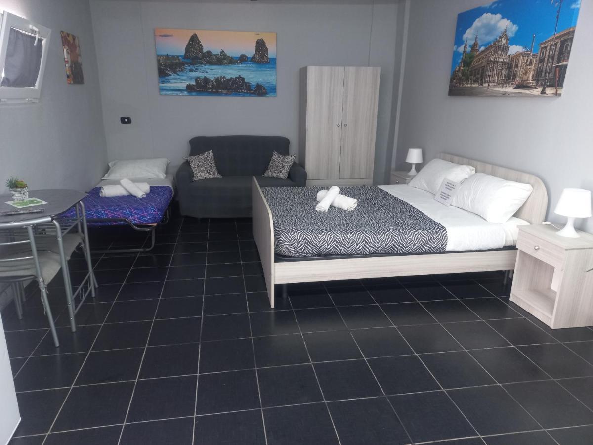 House Il Quadrifoglio Airport Fontanarossa Bed & Breakfast Katanya Dış mekan fotoğraf