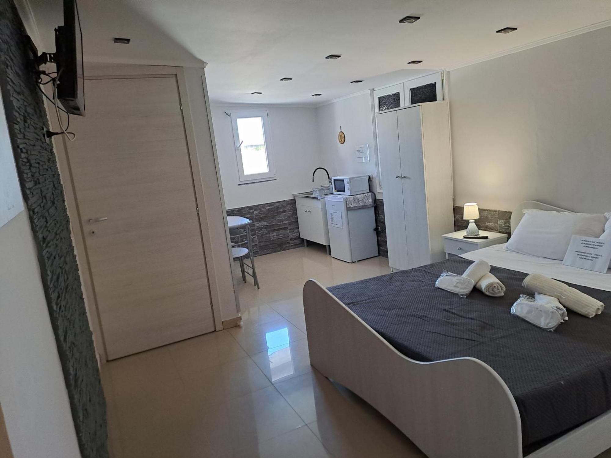 House Il Quadrifoglio Airport Fontanarossa Bed & Breakfast Katanya Dış mekan fotoğraf
